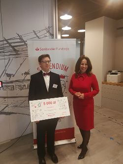 JAKUB MONETA STYPENDYSTĄ FUNDACJI SANTANDER