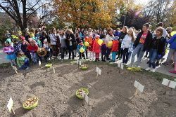 „Pola Nadziei” w Wałbrzychu  ŻONKIL w czasach starożytnych był symbolem nadziei na nowe życie – odrodzenie