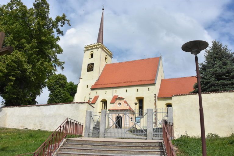 GMINA ŚWIDNICA DBA O OCHRONĘ ZABYTKÓW SAKRALNYCH