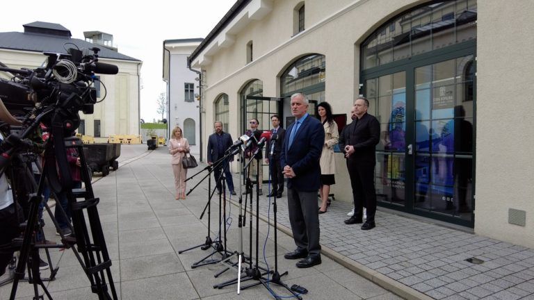 Stara Kopalnia, Zniżki, Szczepienia
