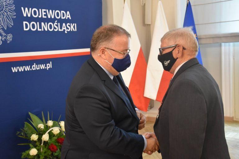 ZYGMUNT ZELEK ODZNACZONY KRZYŻEM KAWALERSKIM ORDERU ODRODZENIA POLSKI