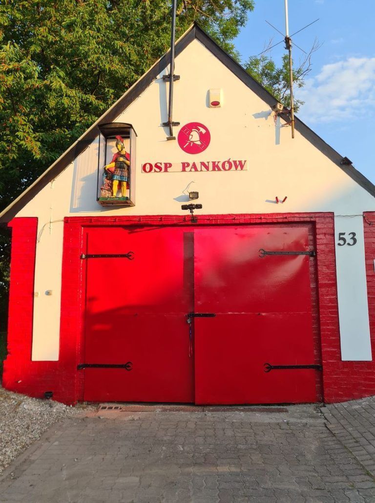 W CZYNIE SPOŁECZNYM WYREMONTOWALI REMIZĘ