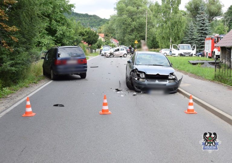 Skasowane trzy auta!