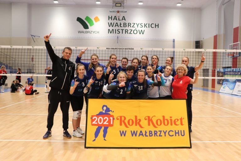 Rok Kobiet kończą jako lider!