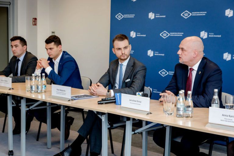 5 filarów wsparcia: Wałbrzyska Specjalna Strefa Ekonomiczna „INVEST PARK” uruchomiła program pomocy dla Ukrainy