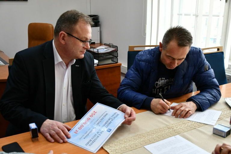Nowe umowy