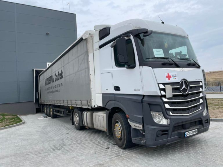 Kolejny transport dojechał do Borysławia