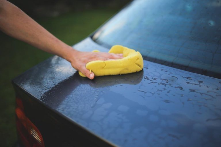 Na czym polega detailing pojazdów? VM Garage odpowiada na pytania kierowców