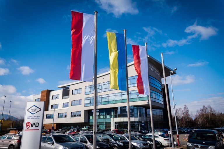 Kolejni inwestorzy, większe nakłady, nowe miejsca pracy