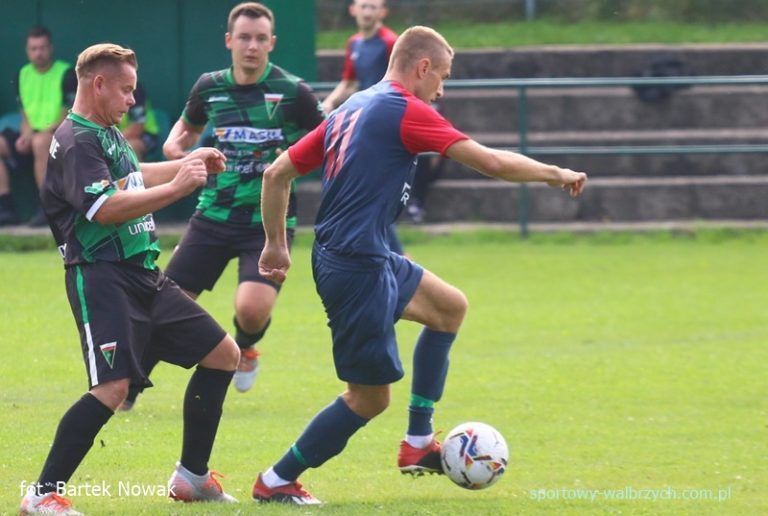 Walim na czele. Zagłębie zamyka tabelę