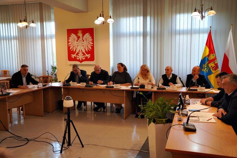 Wycieczki edukacyjne dla uczniów w ramach programu „POZNAJ POLSKĘ”