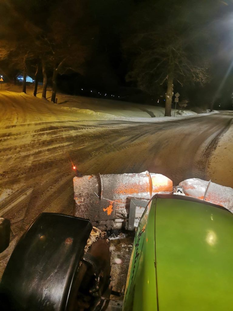 Uwaga! Trudne warunki na drogach!