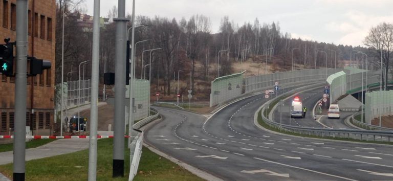 Pociski sparaliżowały Wałbrzych