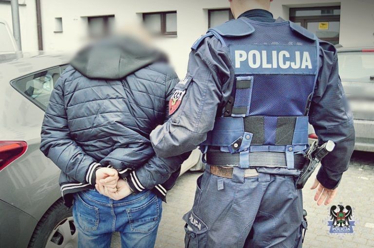 Okradali markety, ale wpadli w ręce policji