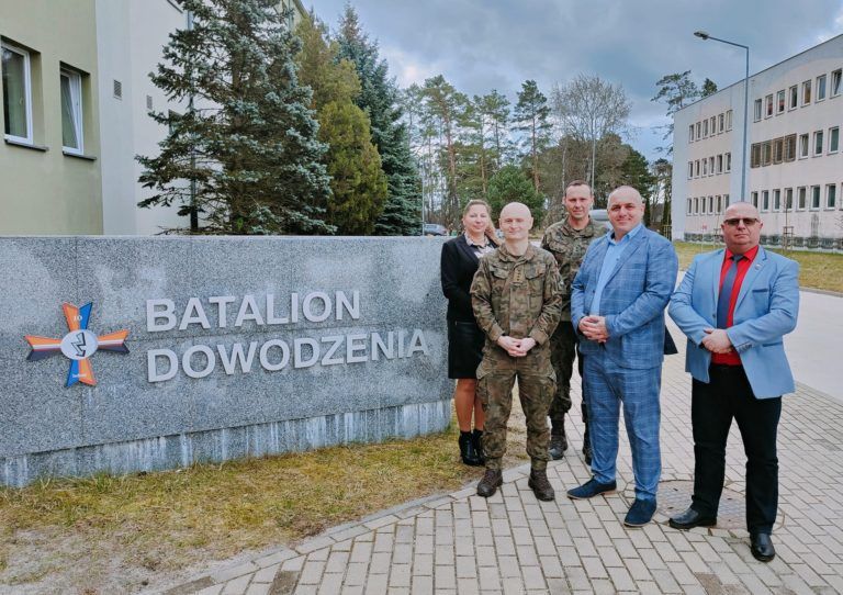 Podziękowali generałowi brygady w Świętoszowie