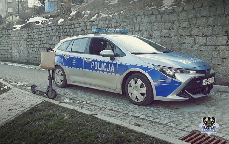 Na zakupy hulajnogą, ale… trzeba być trzeźwym