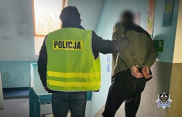 Odgryzł ucho bo zwrócił mu uwagę