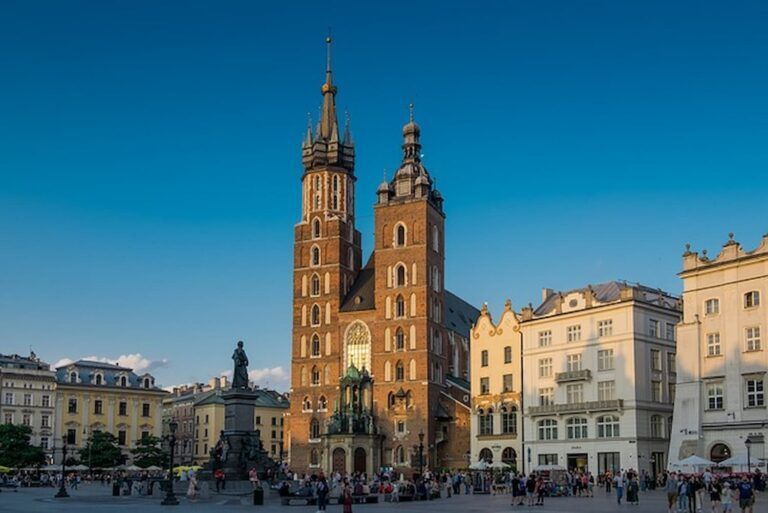 Jak wybrać najlepszy hotel w centrum Krakowa?