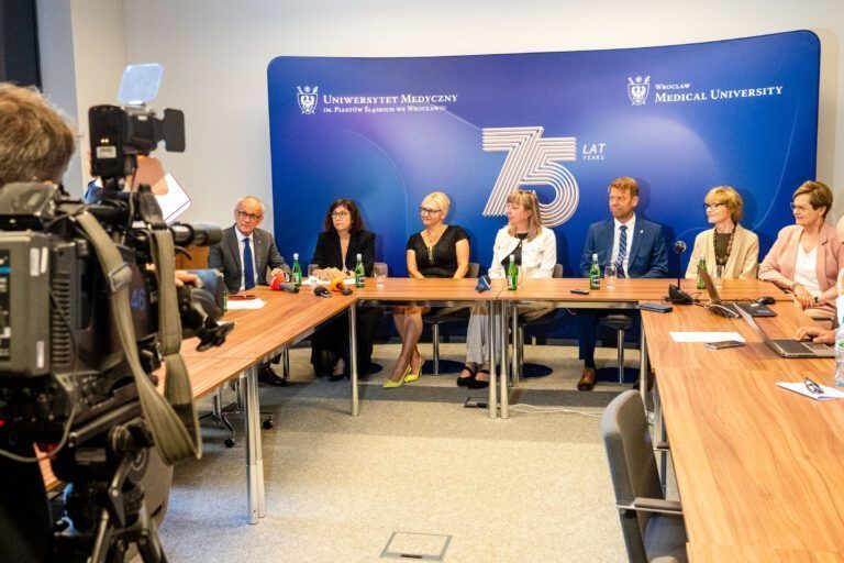 Otwarcie nowych klinik uniwersyteckich w filii UMW w Wałbrzychu
