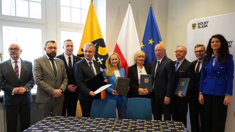 Pierwsza konsolidacja szpitali powiatowych. Nowy model organizacji ochrony zdrowia w Polsce